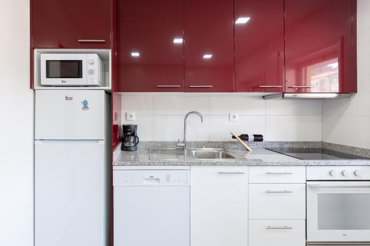 Host Wise - Trendy Bright Flats With Jacuzzi - 5 Min Beach Matosinhos  Luaran gambar