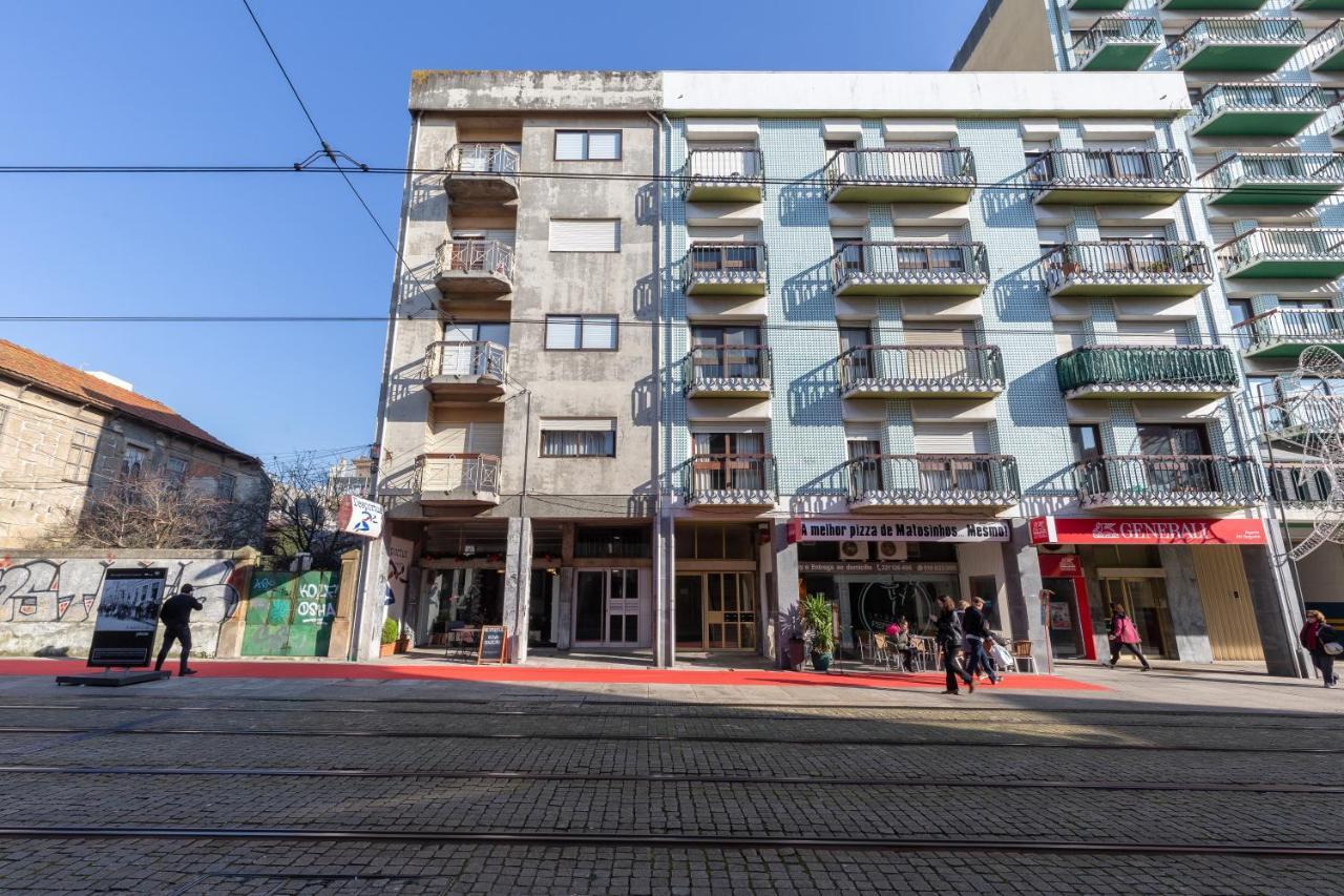 Host Wise - Trendy Bright Flats With Jacuzzi - 5 Min Beach Matosinhos  Luaran gambar