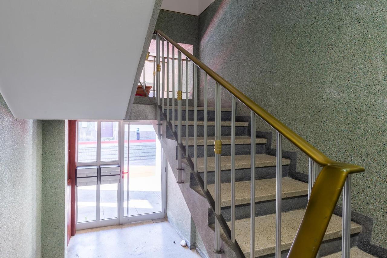 Host Wise - Trendy Bright Flats With Jacuzzi - 5 Min Beach Matosinhos  Luaran gambar